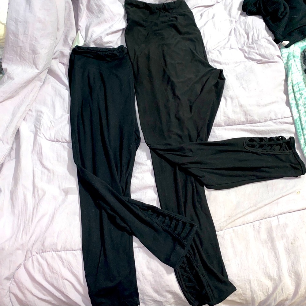 2 pairs of leggings bundle! Size XL & 1X